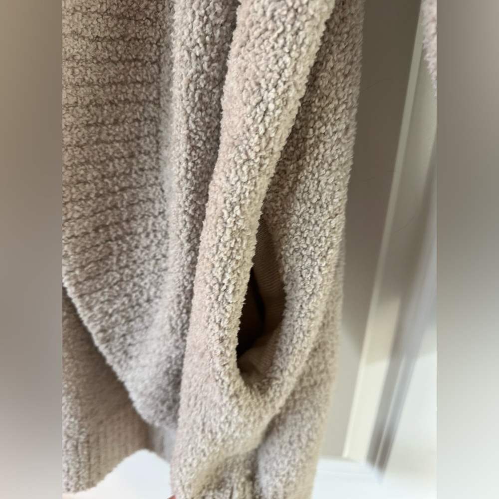 UGG Soft Cream/Tan Open-Front Cardigan - Picture 3 of 4